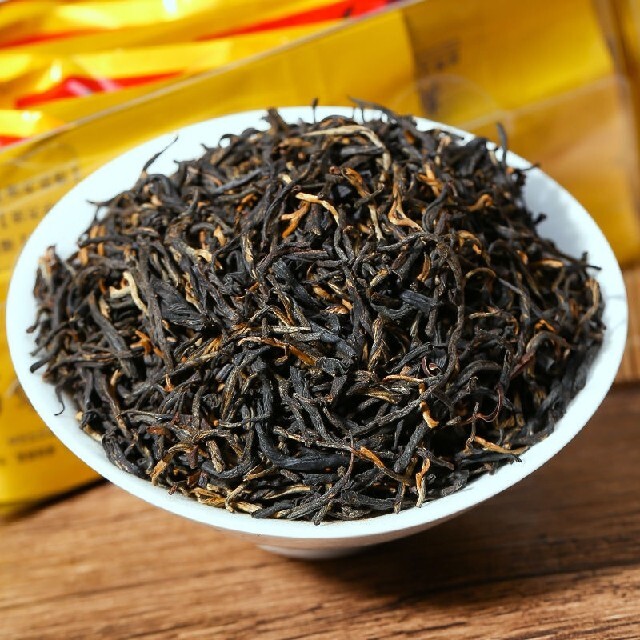 中国紅茶　金駿眉　125g 食品/飲料/酒の飲料(茶)の商品写真
