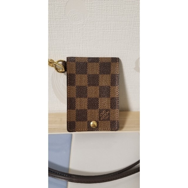 LOUIS VUITTON(ルイヴィトン)のルイヴィトンLouis Vuittonパスケース&ネックストラップ美品 レディースのファッション小物(名刺入れ/定期入れ)の商品写真