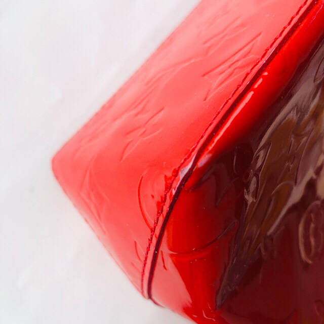 LOUIS VUITTON(ルイヴィトン)のハンドバッグ ルージュ 赤 ミニバッグ ミニトート バッグ ルイヴィトン レディースのバッグ(ハンドバッグ)の商品写真