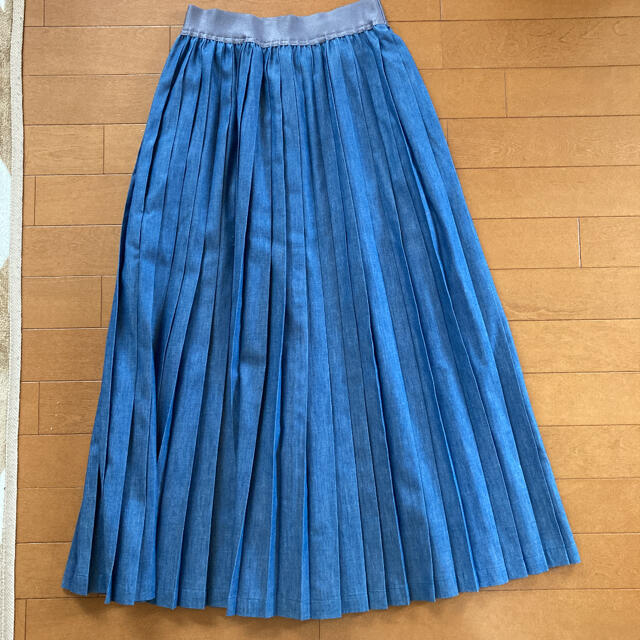 TOMORROWLAND(トゥモローランド)のMANON プリーツロングスカート レディースのスカート(ロングスカート)の商品写真