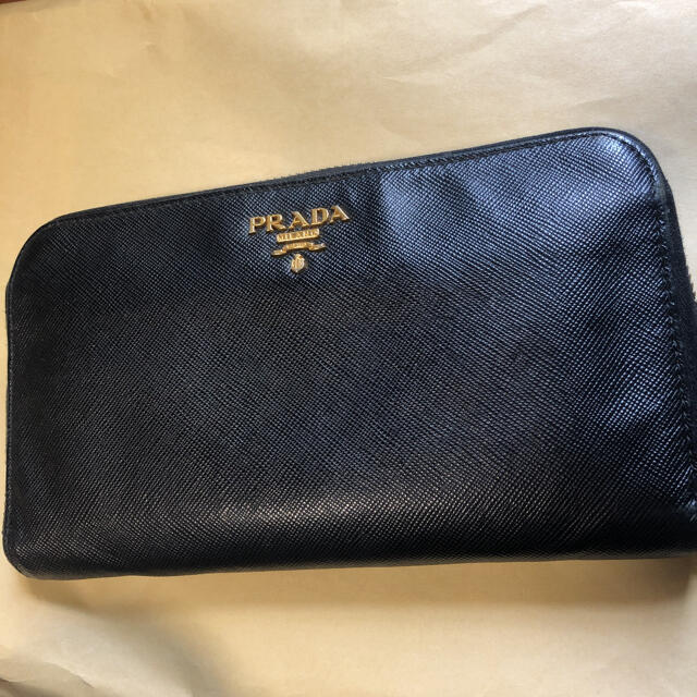 PRADA(プラダ)の大幅値下げ中！！プラダ　長財布 レディースのファッション小物(財布)の商品写真