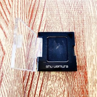 シュウウエムラ(shu uemura)のシュウウエムラ　shu uemura　ブラック　アイシャドウ(アイシャドウ)