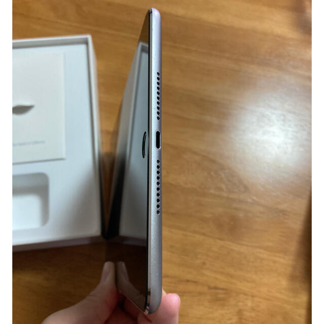Apple(アップル)の値下げiPad mini4 64gb SIMフリー Wi-Fi+Cellular スマホ/家電/カメラのPC/タブレット(タブレット)の商品写真