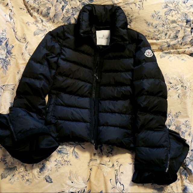 レディースMONCLER　MASAKO マサコ Sacaiコラボ モンクレール美品タグあり