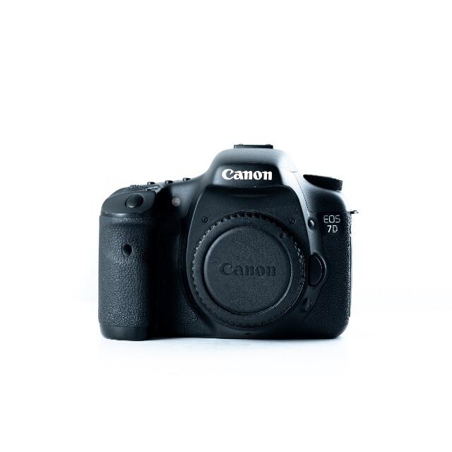 52557ファームウェアCANON EOS 7D　格安出品！！