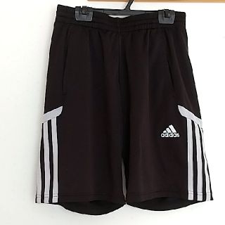 アディダス(adidas)のアディダス　ハーフパンツ　ブラック(ウェア)