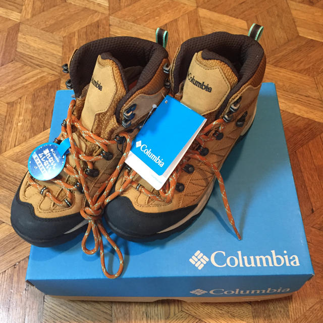 Columbia(コロンビア)のColumbia トレッキングシューズ 23.5cm レディースの靴/シューズ(その他)の商品写真