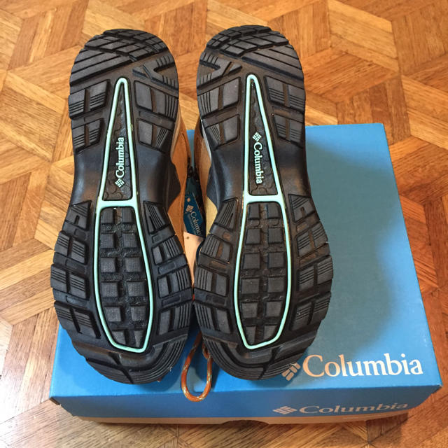 Columbia(コロンビア)のColumbia トレッキングシューズ 23.5cm レディースの靴/シューズ(その他)の商品写真