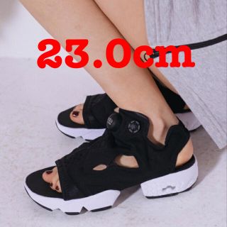 リーボック(Reebok)の【新品】Reebok Classic INSTAPUMP FURY SANDAL(サンダル)