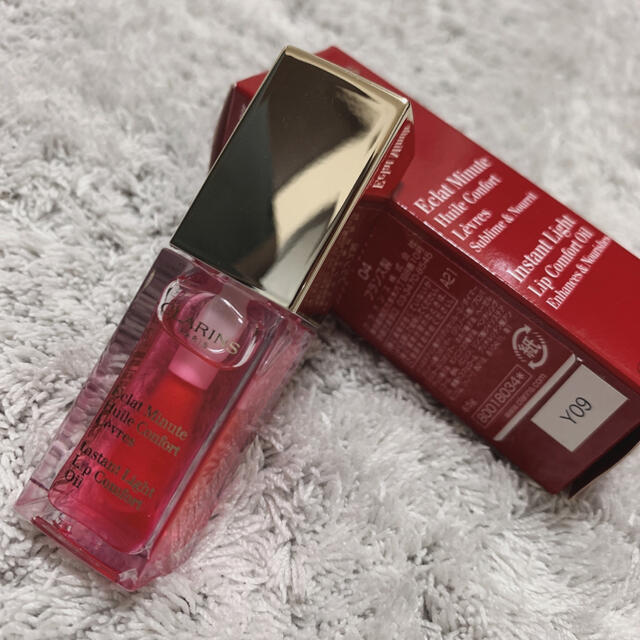 CLARINS(クラランス)のCLARINS コンフォート リップオイル インテンス 04 コスメ/美容のベースメイク/化粧品(リップグロス)の商品写真