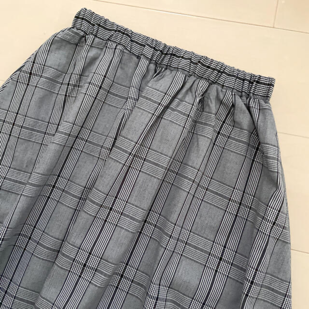 CECIL McBEE(セシルマクビー)の新品　CECIL Mc BEE  フレアスカート　チェック柄 レディースのスカート(ひざ丈スカート)の商品写真