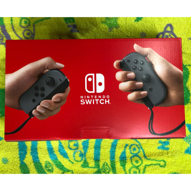 Nintendo Switch(ニンテンドースイッチ)の任天堂　Switch スイッチ　グレー　新品未使用未開封品　❗️7%クーポン❗️ エンタメ/ホビーのゲームソフト/ゲーム機本体(家庭用ゲーム機本体)の商品写真