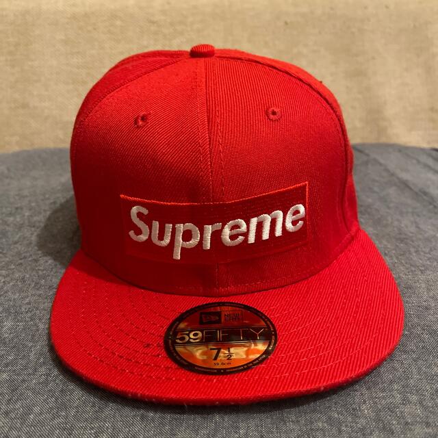 シュプリーム　　supreme