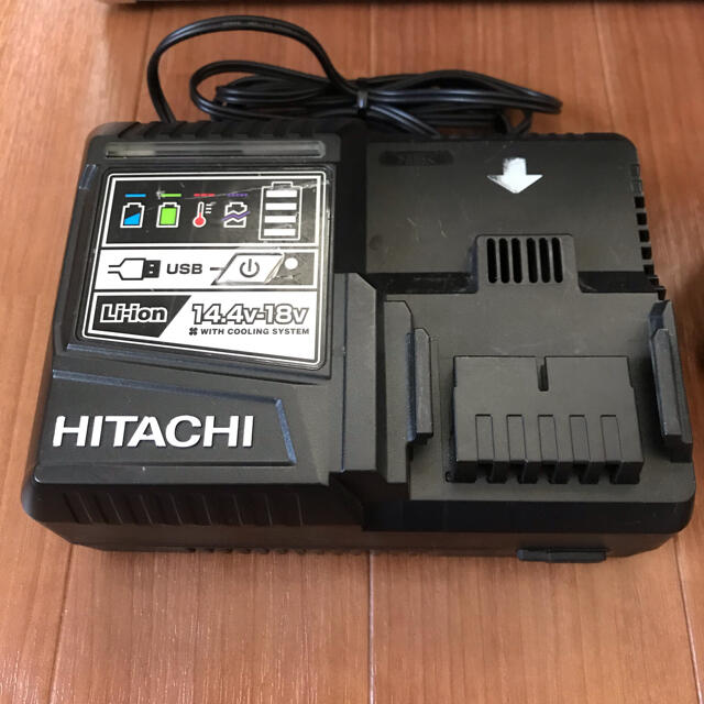 HITATI 日立工機コードレスインパクトドライバ14.4v充電器ケースセット