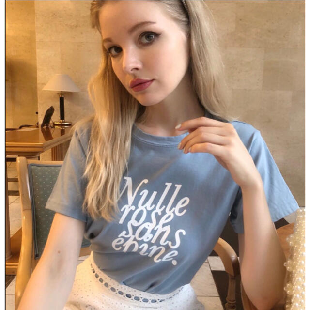 epine Nulle rose sans épine tee ice blue レディースのトップス(Tシャツ(半袖/袖なし))の商品写真