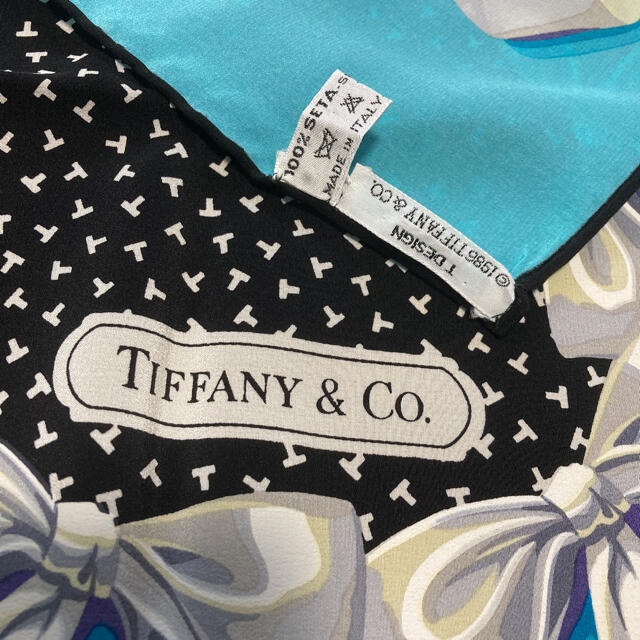 Tiffany & Co.(ティファニー)の美品❣️ティファニー　シルク　大判スカーフ　リボン レディースのファッション小物(バンダナ/スカーフ)の商品写真