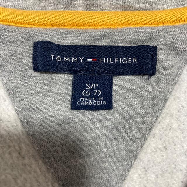 TOMMY HILFIGER(トミーヒルフィガー)のTOMMY HILFIGER トミーヒルフィガーキッズパーカー 6-7サイズ キッズ/ベビー/マタニティのキッズ服男の子用(90cm~)(ジャケット/上着)の商品写真