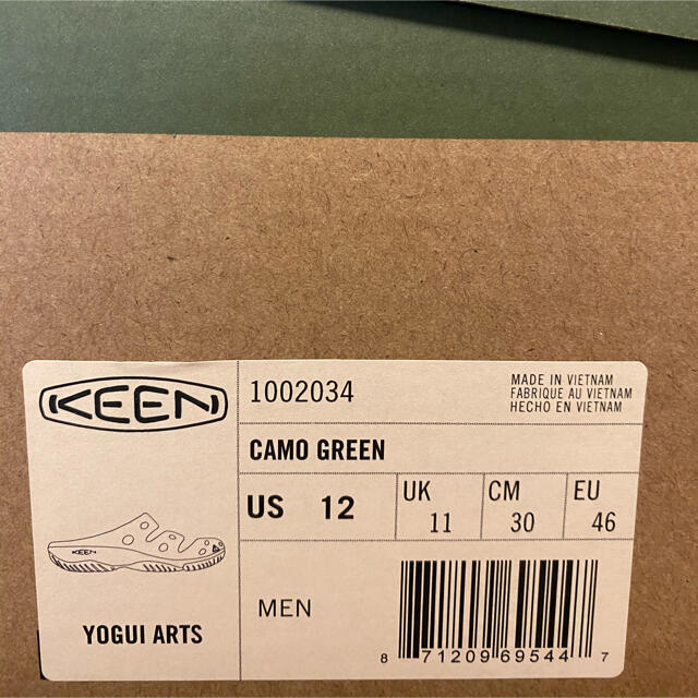 KEEN(キーン)の希少なビッグサイズ 30cm 新品未使用 KEEN キーン ヨギ 迷彩 カモフラ メンズの靴/シューズ(サンダル)の商品写真