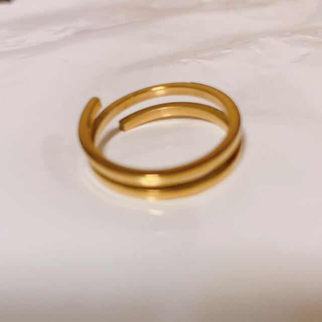 【美品】指輪　リング レディースのアクセサリー(リング(指輪))の商品写真