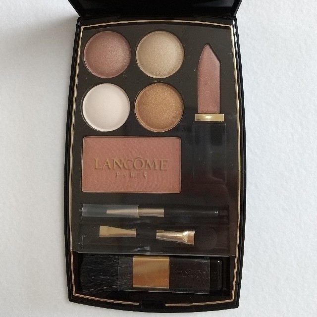 LANCOME(ランコム)の【ましゃ様専用】ランコム メイクパレット コスメ/美容のキット/セット(コフレ/メイクアップセット)の商品写真