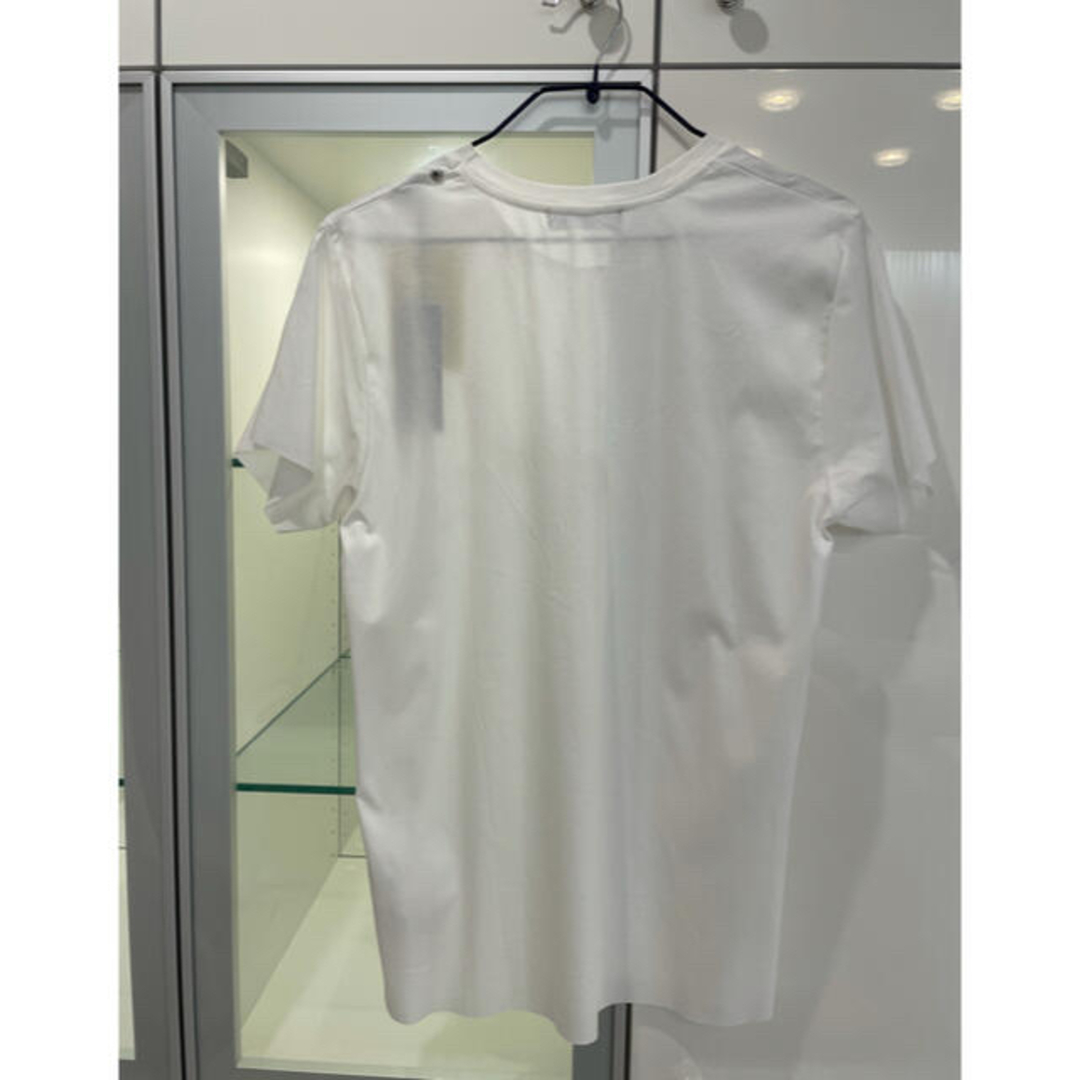 DIESEL(ディーゼル)のDIESEL(ディーゼル)Tシャツ　ホワイト　　　袖 裾 切りっぱなし メンズのトップス(Tシャツ/カットソー(半袖/袖なし))の商品写真