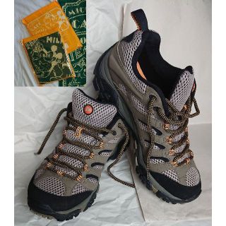 メレル(MERRELL)のカンちゃん様専用　MERRLL　 MOAB  ローカット＆ミッキータオル2枚(登山用品)