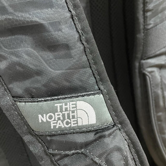 THE NORTH FACE(ザノースフェイス)のTHE NORTH FACE リュック　黒　バックパック メンズのバッグ(バッグパック/リュック)の商品写真