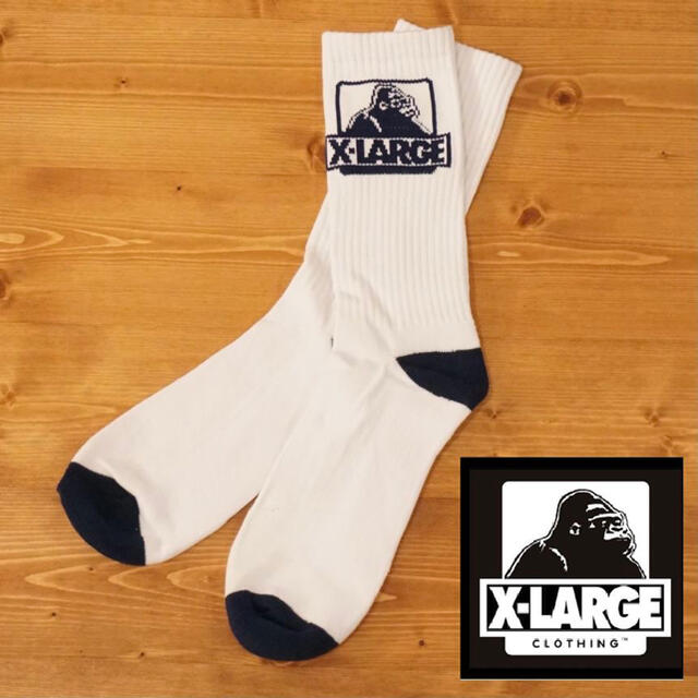 XLARGE(エクストララージ)のX-LARGE ロゴ ソックス 靴下  エクストララージ　ホワイト メンズのレッグウェア(ソックス)の商品写真