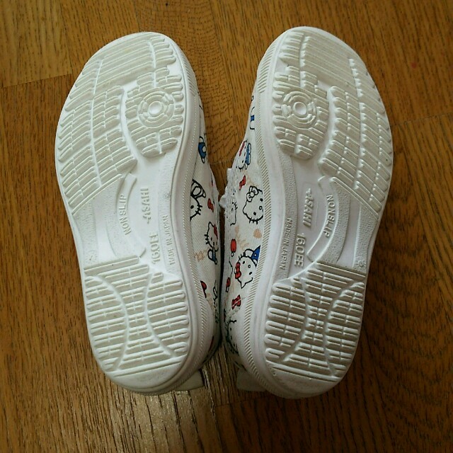 YURI 様 専用 キッズ/ベビー/マタニティのキッズ靴/シューズ(15cm~)(スクールシューズ/上履き)の商品写真