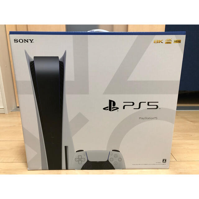 SONY(ソニー)のSONY PlayStation5 CFI-1000A01  エンタメ/ホビーのゲームソフト/ゲーム機本体(家庭用ゲーム機本体)の商品写真