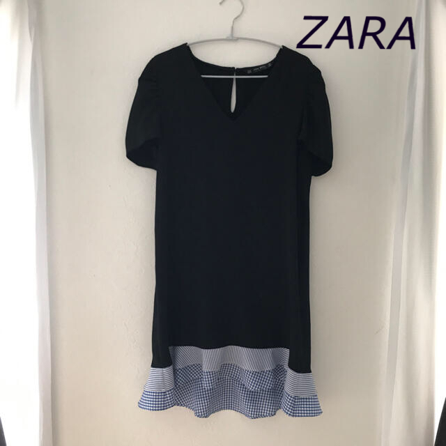 ZARA(ザラ)のZARAザラワンピース黒チェック柄入りMサイズ レディースのワンピース(ひざ丈ワンピース)の商品写真