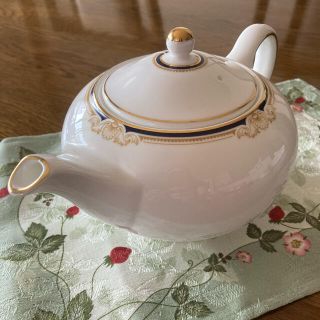 ウェッジウッド(WEDGWOOD)の【美品・稀少】WEDGWOOD CAVENDISH ティーポット　廃盤品、未使用(食器)