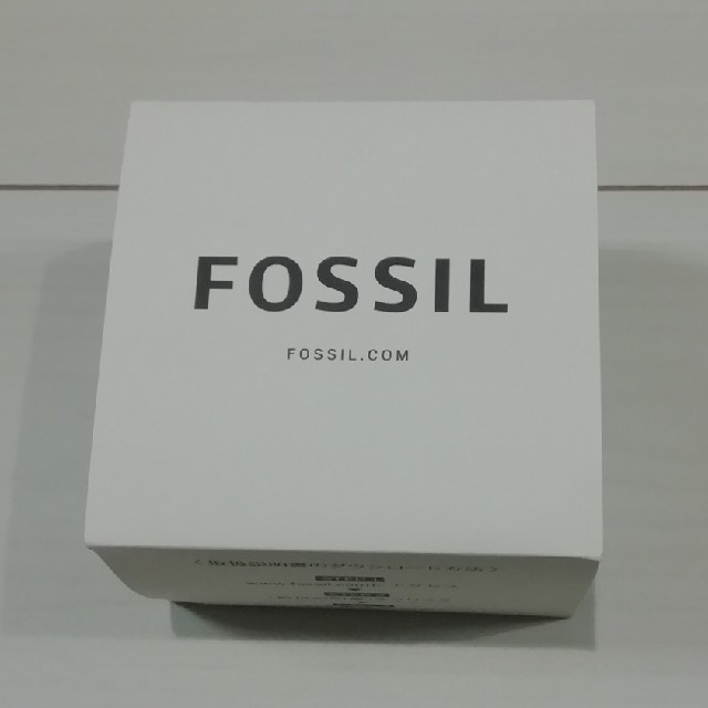 【新品未使用】 FOSSIL 腕時計 クロノグラフ シルバー FS4542