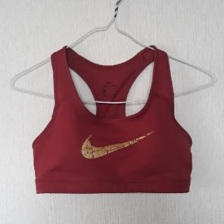 ナイキ(NIKE)のNIKE スポーツブラ(ベアトップ/チューブトップ)