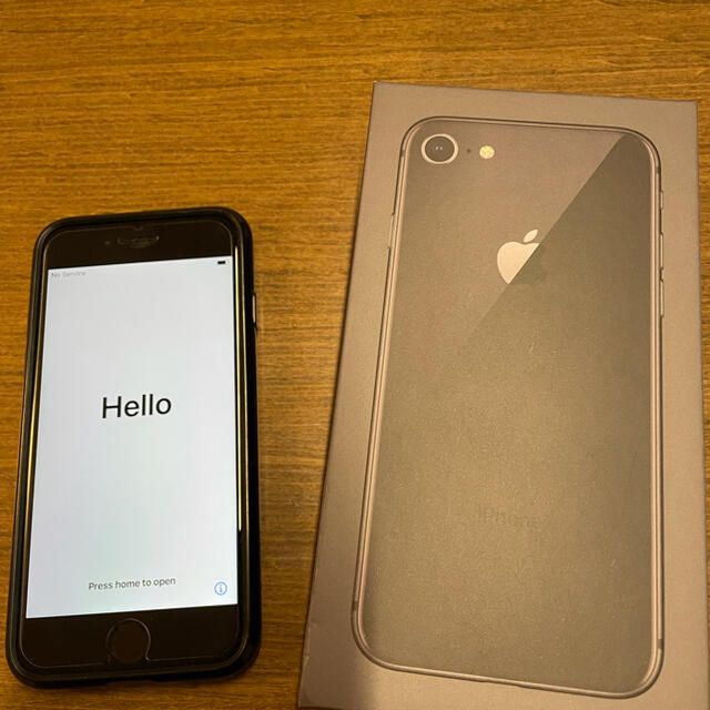 iPhone8  256GB  SIMロック解除済み