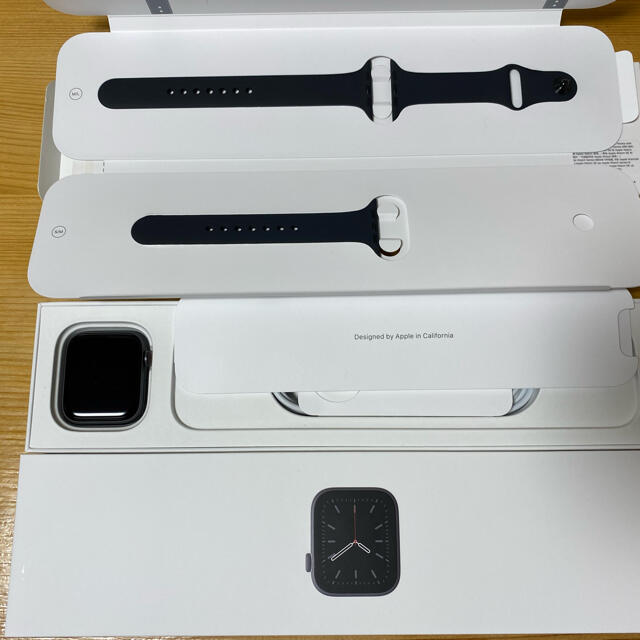 美品 Apple Watch 6 44mm GPS + Cellularモデルメンズ