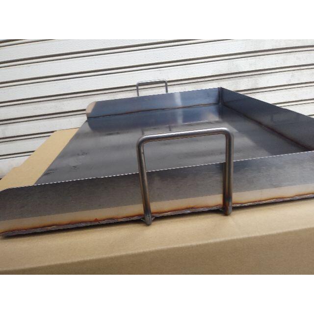 極厚9ミリ 鉄板 3辺フチ付 持ち手加工 600×450 極厚9ミリ 鉄板 3辺フチ付 持ち手加工 600×450