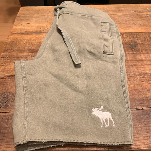 Abercrombie&Fitch(アバクロンビーアンドフィッチ)のアバクロ　ハーフパンツ メンズのパンツ(ショートパンツ)の商品写真