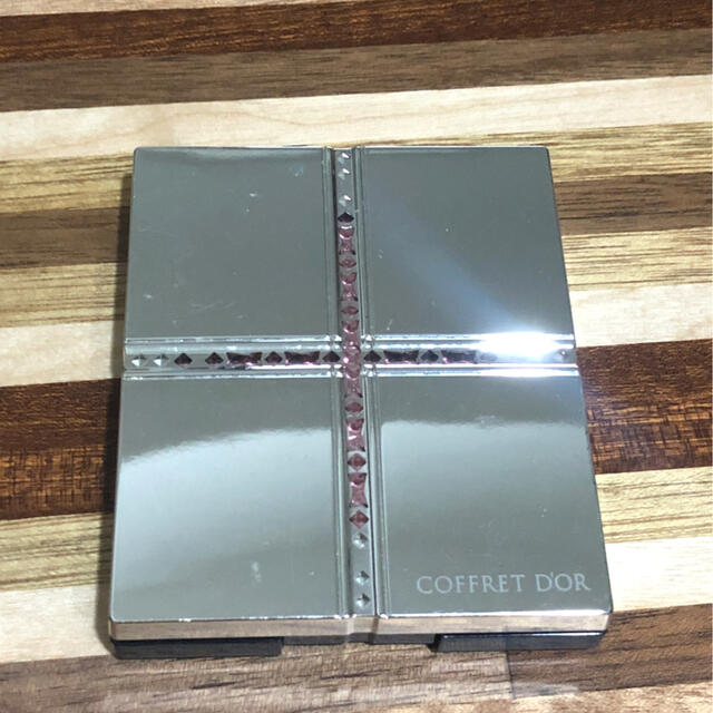 COFFRET D'OR(コフレドール)のCOFFRETDOR アイシャドウ コスメ/美容のベースメイク/化粧品(アイシャドウ)の商品写真