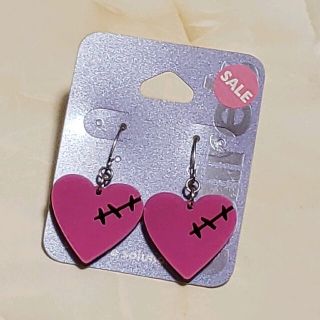 クレアーズ(claire's)のハートピアス(ピアス)