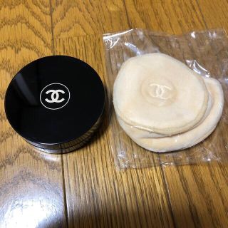 シャネル(CHANEL)のCHANEL クッションファンデケース☆おまけ付き(ファンデーション)