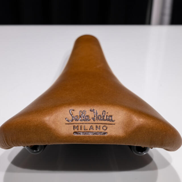 Specialized(スペシャライズド)のSELLE ITALIA(セライタリア) FLITE RACER 自動車/バイクの自動車/バイク その他(その他)の商品写真