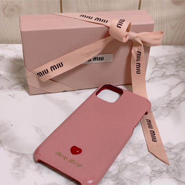 miumiu iPhone11proケースmiumiu