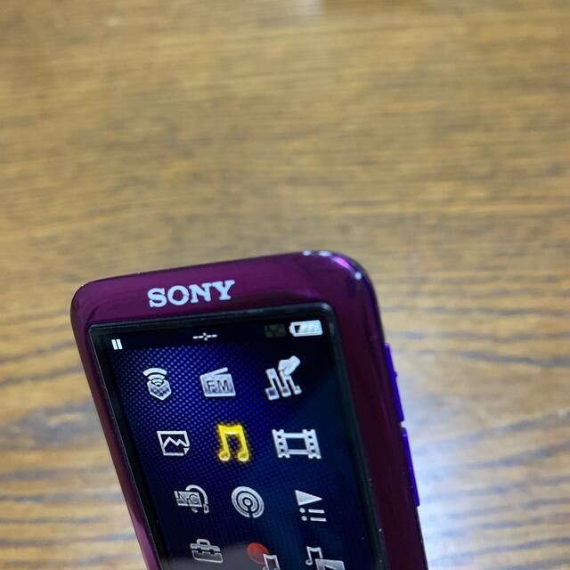 SONY(ソニー)のSONY WALKMAN NW-S755 紫 スマホ/家電/カメラのオーディオ機器(ポータブルプレーヤー)の商品写真