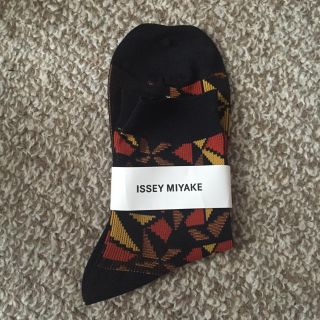 イッセイミヤケ(ISSEY MIYAKE)の1/20で処分します！ISSEY MIYAKE＊万華鏡シリーズ靴下(ソックス)