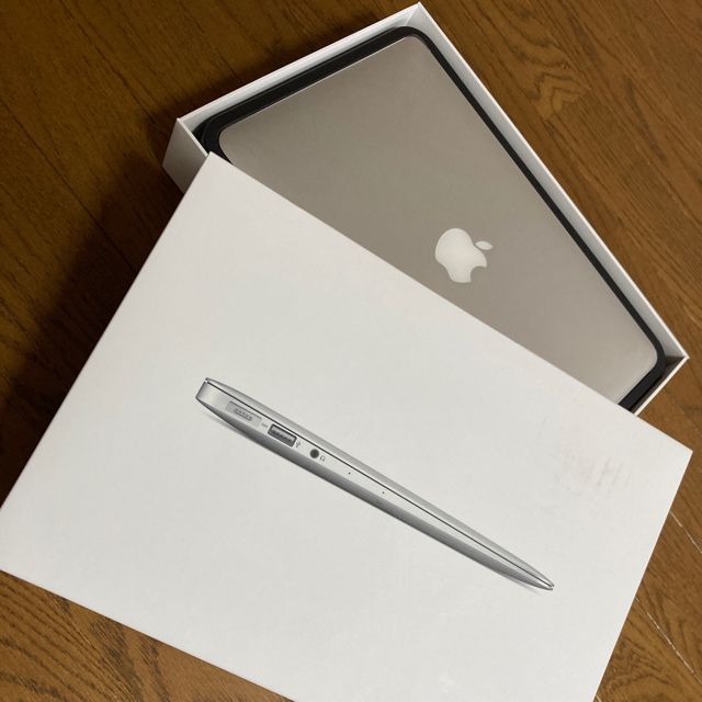 MacBookAir  Mid2013 11inch Corei7 8GBモデル