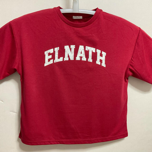 HONEYS(ハニーズ)のプリントtシャツ 赤 レディースのトップス(Tシャツ(半袖/袖なし))の商品写真