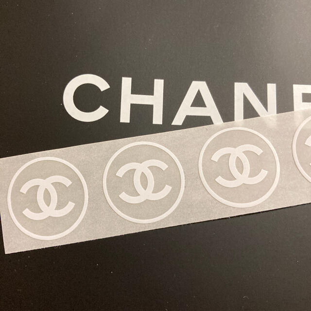 CHANEL(シャネル)の✨CHANEL✨ショップ✨シール大【5枚】 インテリア/住まい/日用品の文房具(シール)の商品写真