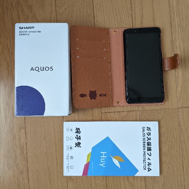 AQUOS(アクオス)のAQUOS sense3 lite (中古) スマホ/家電/カメラのスマートフォン/携帯電話(スマートフォン本体)の商品写真