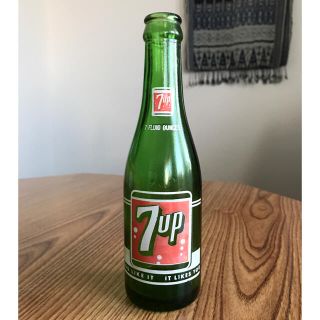 アンティークボトル　7UP セブンアップ　瓶